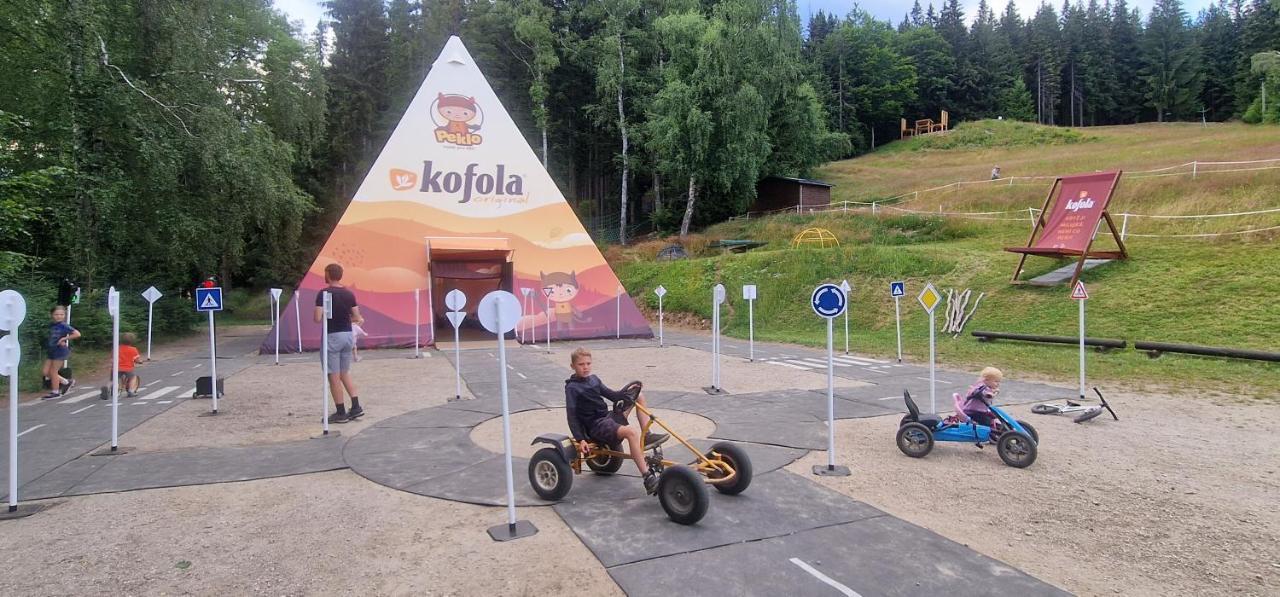 Hotel Peklo Pro Rodiny S Detmi Josefuv Dul Exterior foto